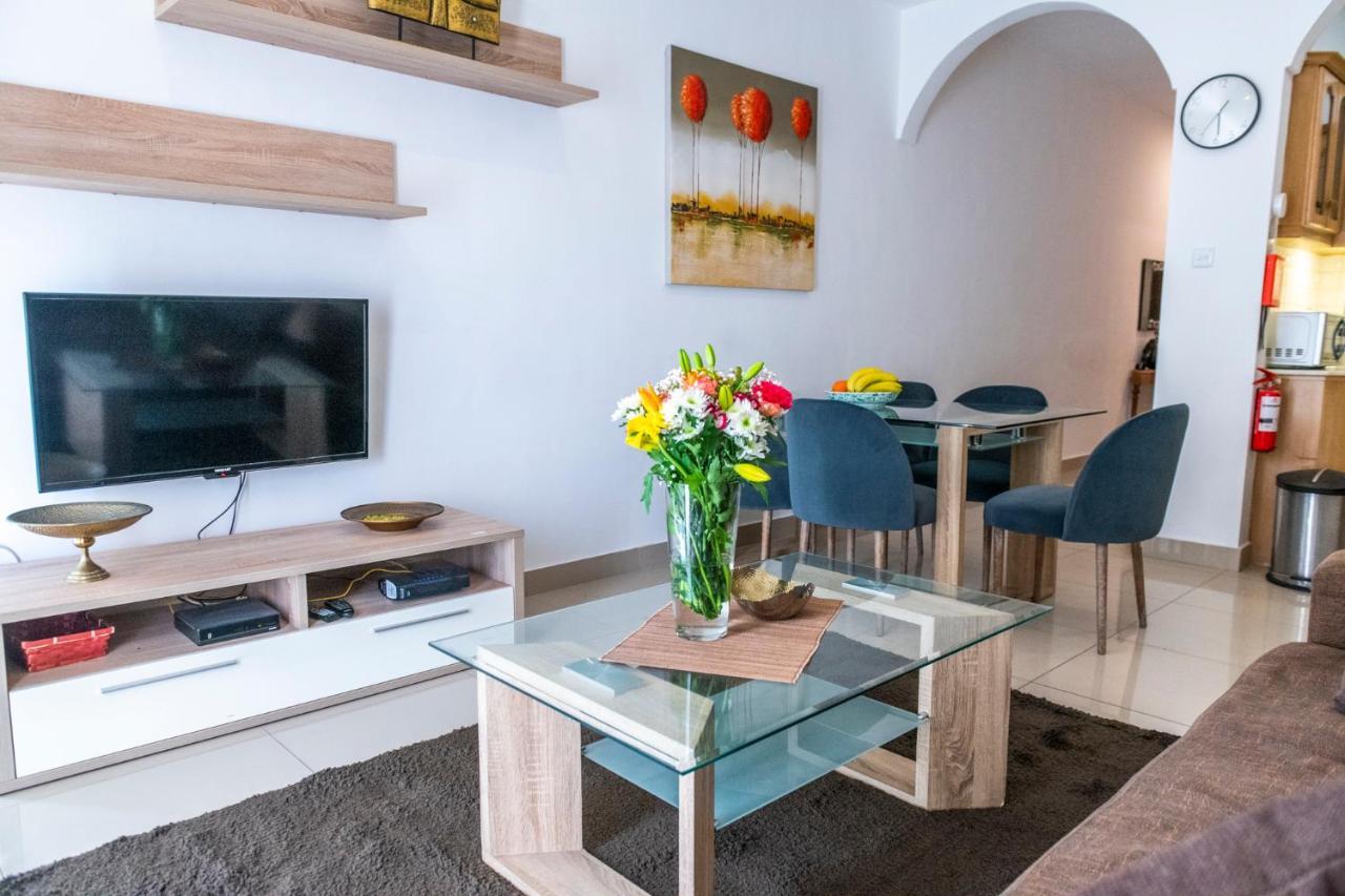 Rua Cosy Apartment Слима Екстериор снимка