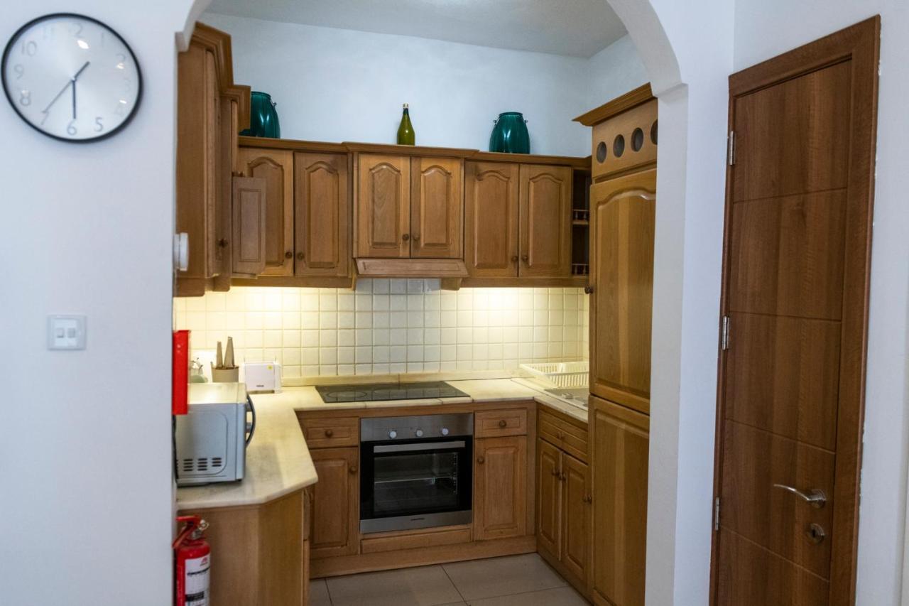 Rua Cosy Apartment Слима Екстериор снимка