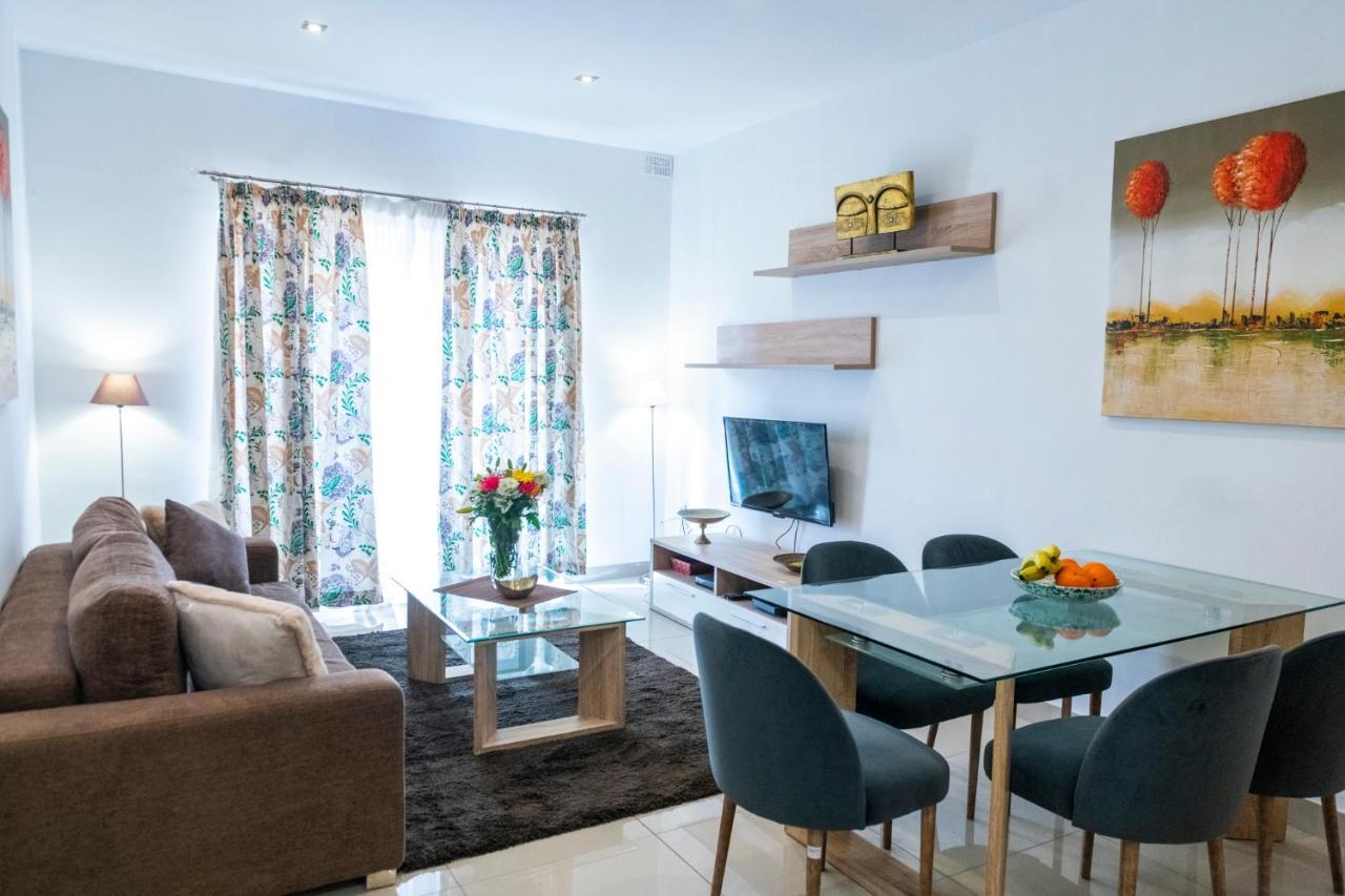 Rua Cosy Apartment Слима Екстериор снимка